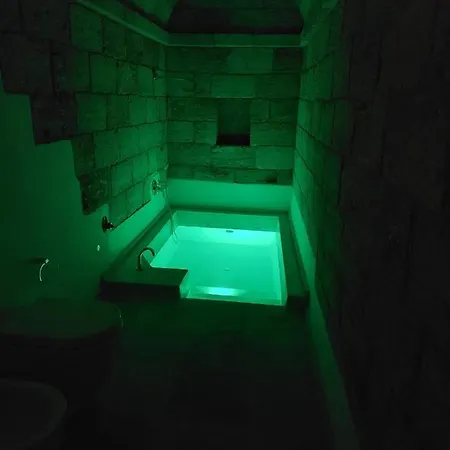 Azalea Deluxe * Sannicola