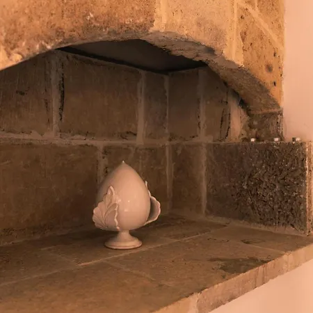 アパート Azalea Deluxe